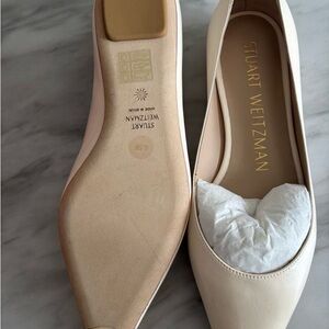 Stuart Weitzman Women's Beige Loafers
